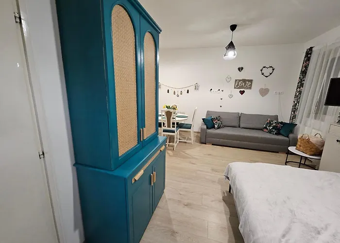 Anna Vendeghaz Apartament Oroszlány
